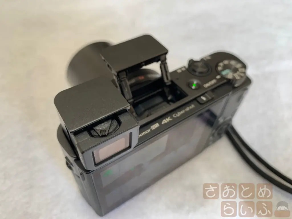 旅行も商品レビューもこれ1台でOKな高級コンデジSONYのRX100M5A