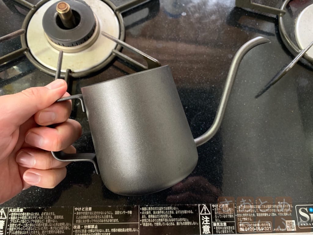 コーヒーポットの全長の写真